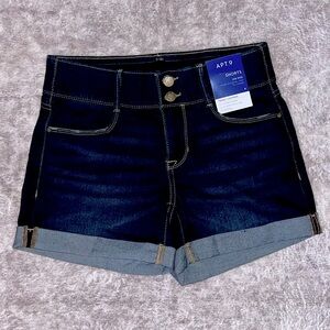 Apt. 9 Tummy-control denim shorts, Size 4 *NWT*